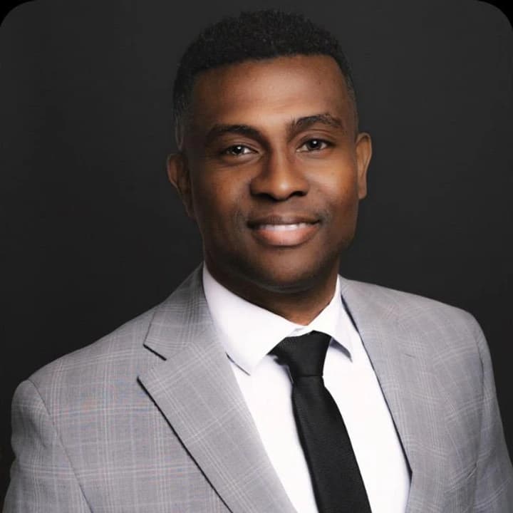 Roody Souverain, licensed Florida real estate advisor