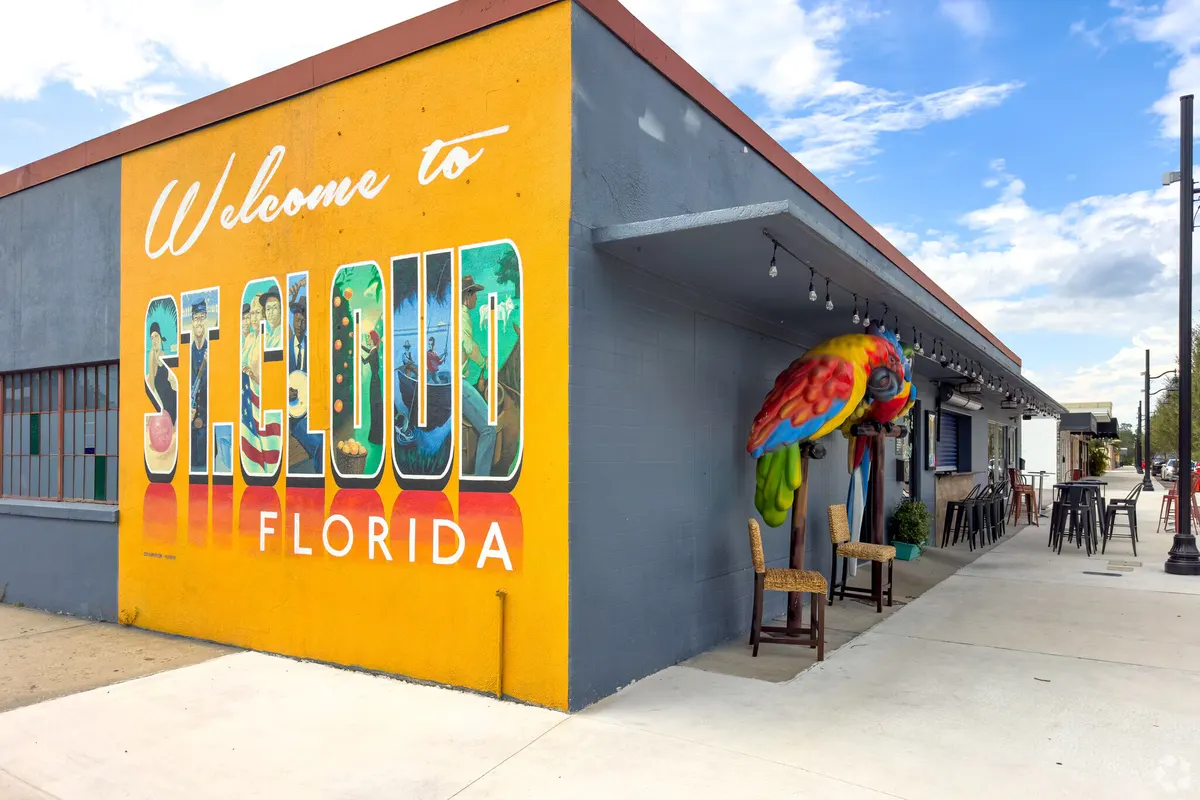 Painted mural on the state streets in downtown St. Cloud, Florida