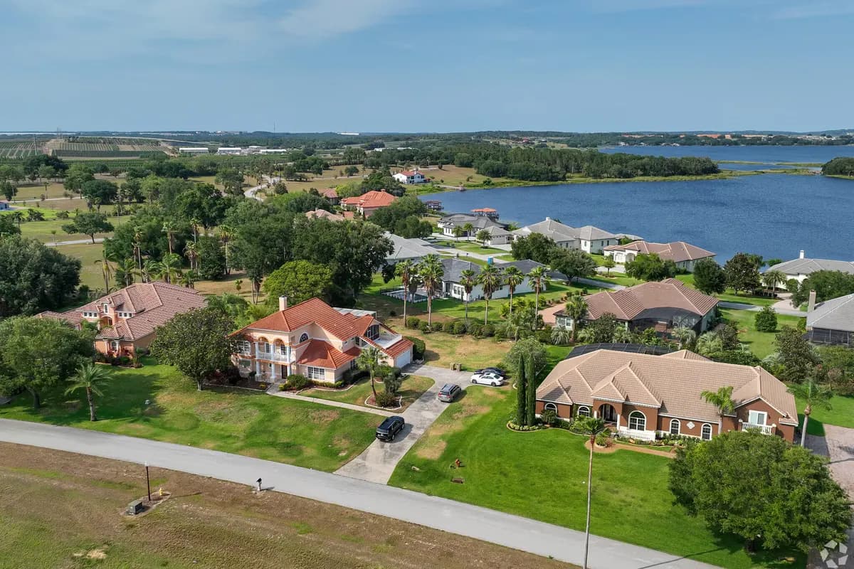 Rolling Lake County landscape around Groveland, Florida