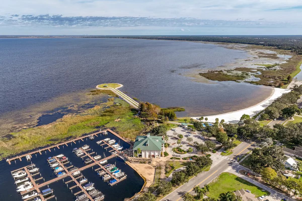 Lakeshore Park in St. Cloud, Florida